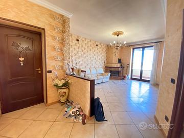 TRILOCALE 120MQ 2'Piano Pressi Auchan MAF564