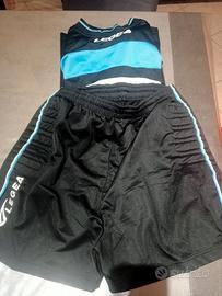 tuta completa da portiere 