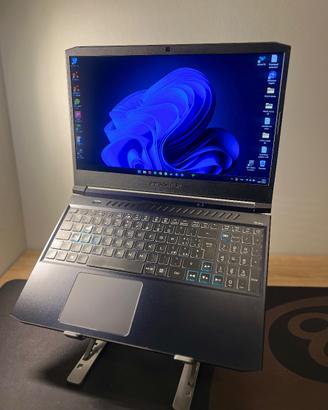 PC portatile gaming Acer Predator Helios RTX 3070