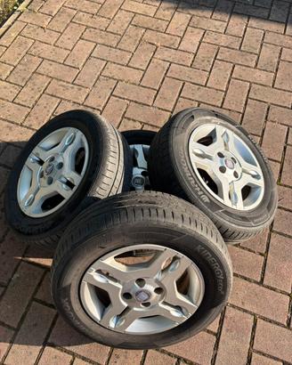 Set cerchi Fiat Panda gommati