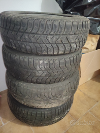 Gomme auto