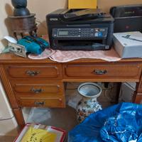 macchina da cucire, e 2 mobiletti