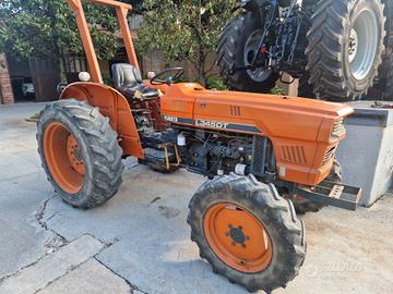 TRATTORE AGRICOLO USATO KUBOTA L345 DT