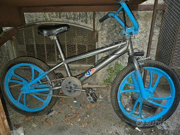 bicicletta bmx mountain-bike 