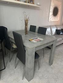 Tavolo soggiorno