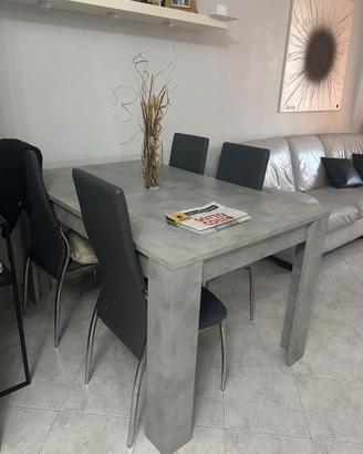 Tavolo soggiorno