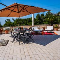 Ad. zona vomero- 4+2acc. con terrazzo e posto auto