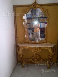 Consolle in oro con piano marmo