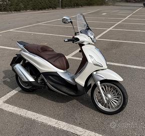 Piaggio Beverly 300 i.e.
