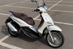 Piaggio Beverly 300 i.e.
