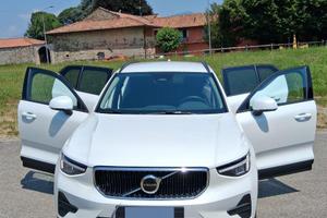 Volvo XC40 B3 Mild Hibryd