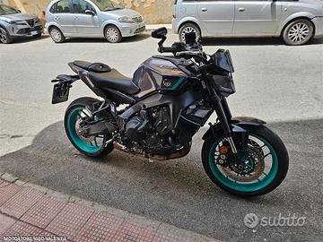Yamaha MT-09 MT09 Y-AMT UNI