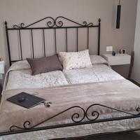 Struttura letto in ferro battuto 