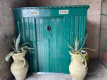 Casetta da giardino in lamiera 195x121