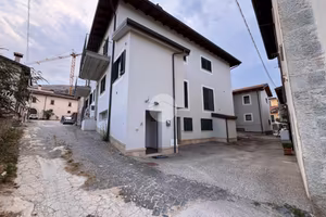 3 LOCALI A L'AQUILA