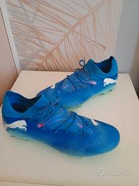 scarpe da calcio chiodate 