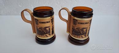 Boccali di birra (o "Steinkrug" in tedesco) in leg