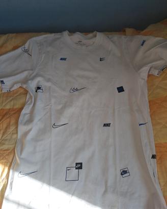 maglietta nike 