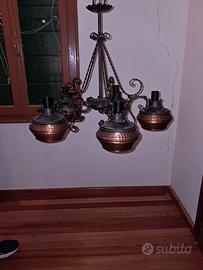 lampadario ferro battuto e rame