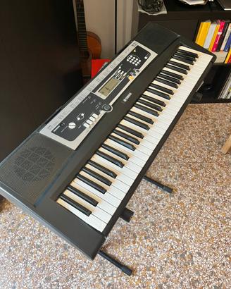 Tastiera Yamaha YPT 210