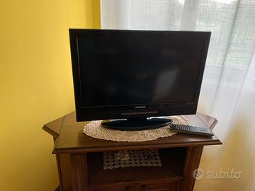 Televisore TV Telefunken 24”