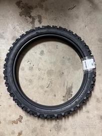 pneumatico enduro Metzeler 90/90 r21 soft