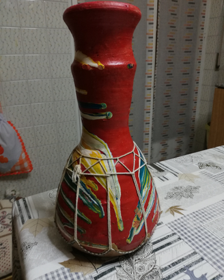 Vaso in terracotta decorato