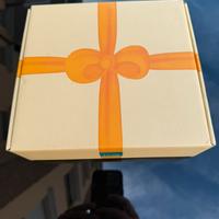 Scatola di cartone THUN come nuova 19,5*19*6 cm