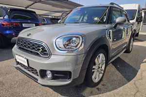 Mini Cooper Countryman 1.5 SE Hype ALL4 Automatica