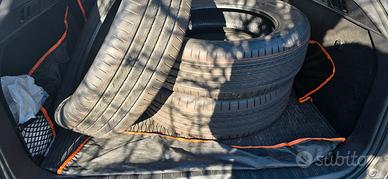 Continental EcoContact 6Q 215/60 R18 Pneumatici