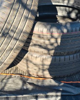 Continental EcoContact 6Q 215/60 R18 Pneumatici