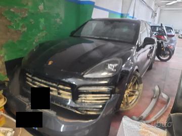 Per RICAMBI Porsche Cayenne alluvionato 2019 benz