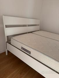 Letto matrimoniale Ikea (+ materassi facoltativi)