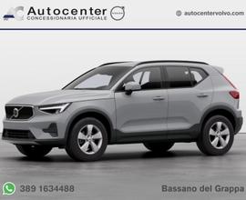 Volvo XC40 B3 automatico Essential PROMO FINO...