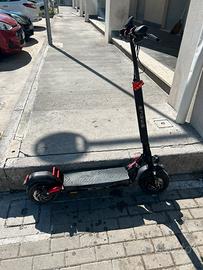Monopattino elettrico engue