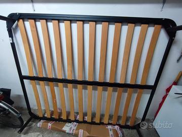 Rete a doghe matrimoniale. 