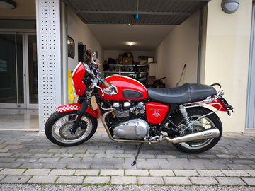 Triumph thruxton 900
