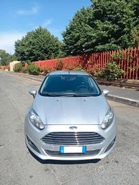 Fiesta Titanium Automatica - Distribuzione nuova