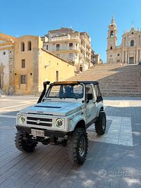 SUZUKI SAMURAI SJ