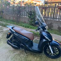 Kymco People S 125 ABS – 7.500 km Pari al Nuovo
