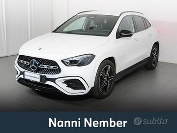 Mercedes GLA 180 AMG Line Premium auto