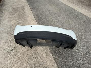 Paraurti posteriore Tesla Model Y (Dal 2020)