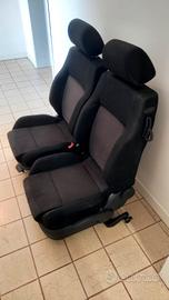 interno sportivo golf 4 gti