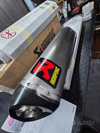 Silenziatore Akrapovic Tmax 
