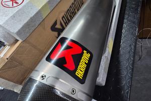 Silenziatore Akrapovic Tmax 