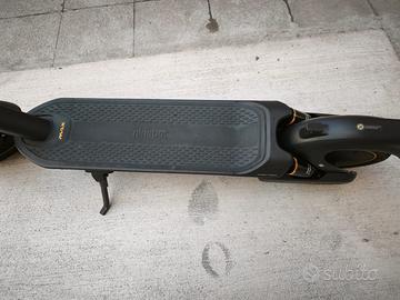Segway Ninebot MAX G2 75 km 1 mese pari al nuovo