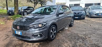Fiat Tipo 1.6 Mjt SeS 5Porte Lounge