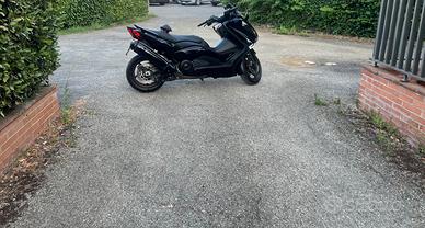T max 530 2014 black