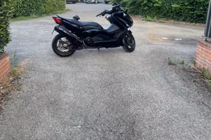 T max 530 2014 black