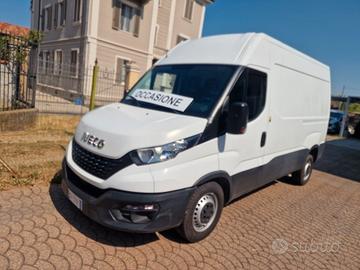Iveco 35 12 TETTO ALTO PASSO MEDIO